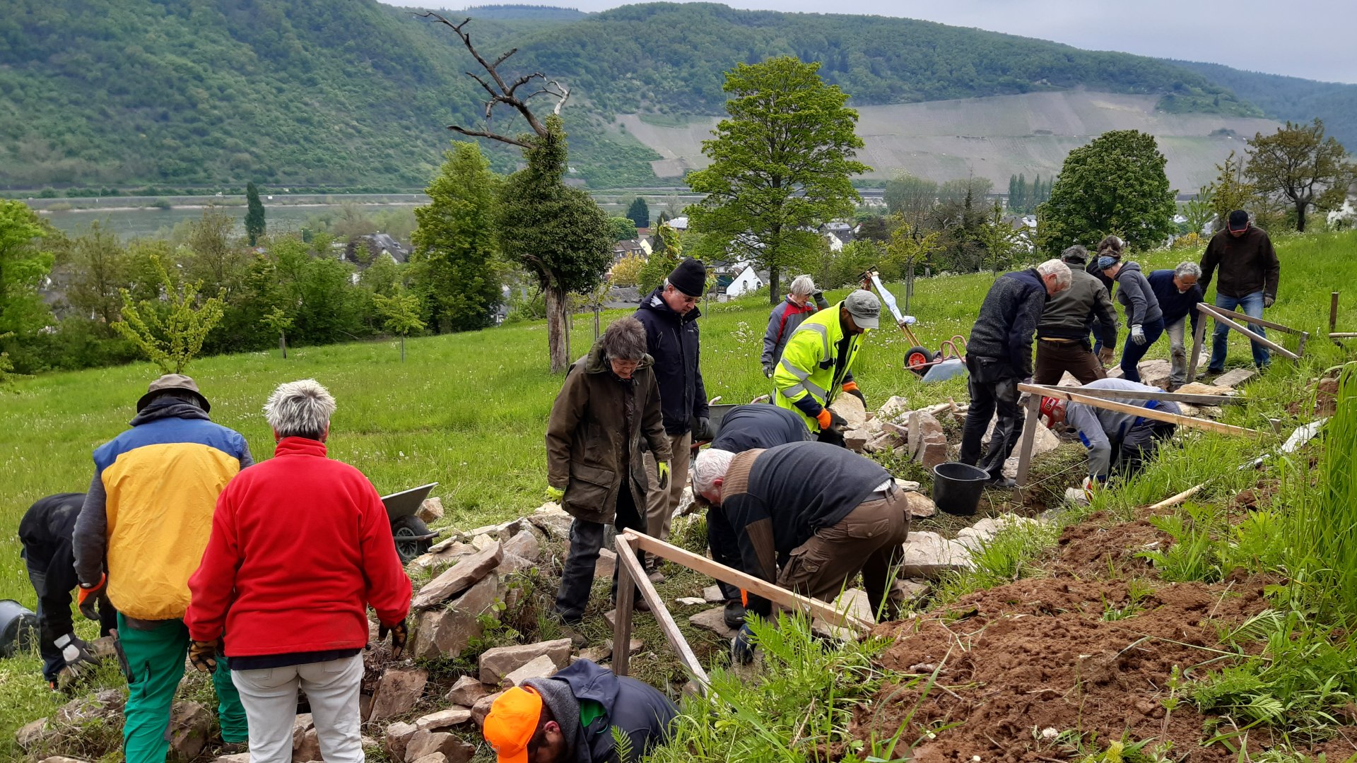 Trockenmauerkurs Filsen | &copy; ZV Welterbe Oberes Mittelrheintal