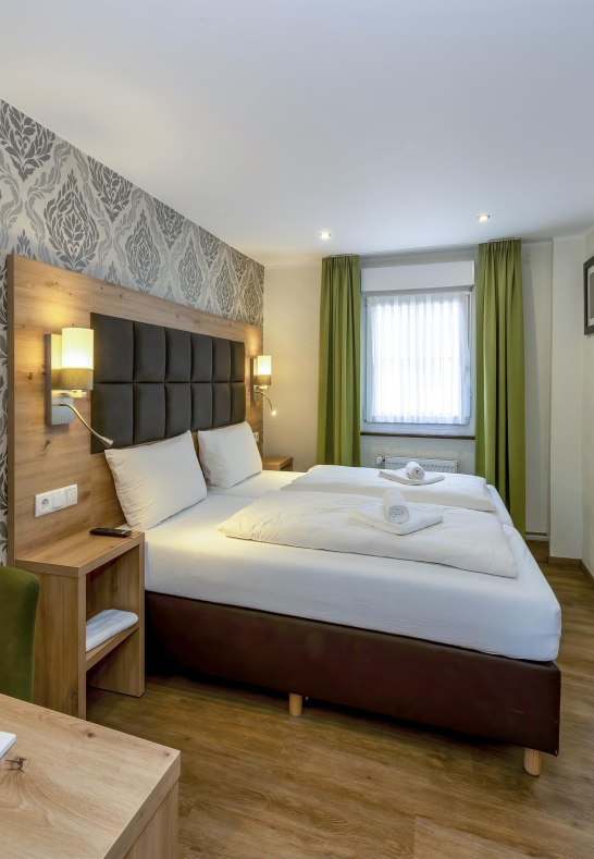 Standard Doppelzimmer G&auml;stehaus | &copy; AKZENT Hotel Roter Ochse-Familie Kochh&auml;user