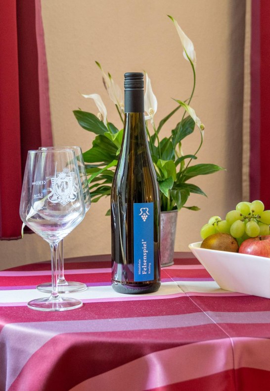 Weingut W Persch - Sennerhof - Oberwesel, Mittelr7 | &copy; Weingut W. Persch