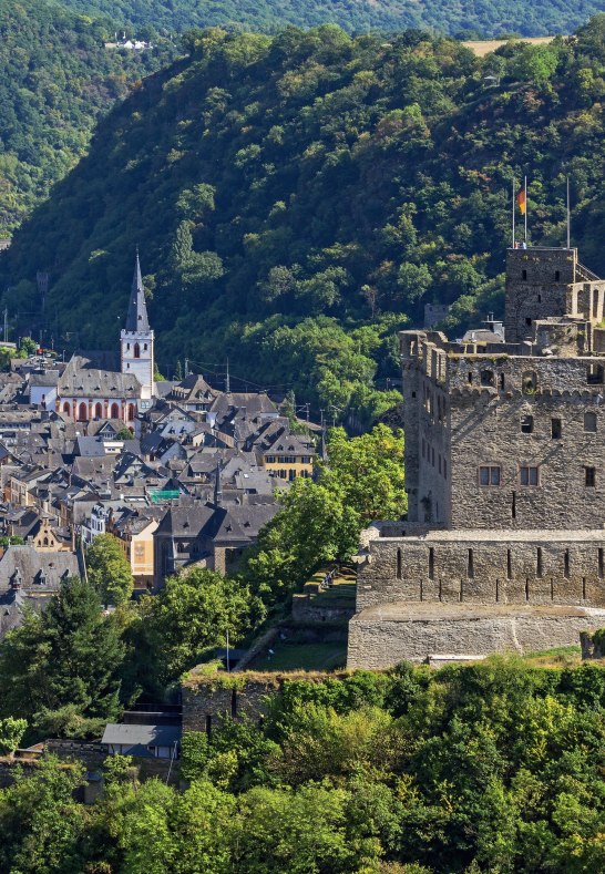 Burg Rheinfels thront über St. Goar | © Friedrich Gier Burg Rheinfels thront über St. Goar | © Friedrich Gier