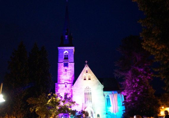 Illuminierte St Theresia | © Tourist-Information Erlebnis Rheinbogen Illuminierte St Theresia | © Tourist-Information Erlebnis Rheinbogen