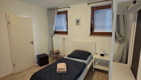 Einzelzimmer | &copy; Fam. Perisa