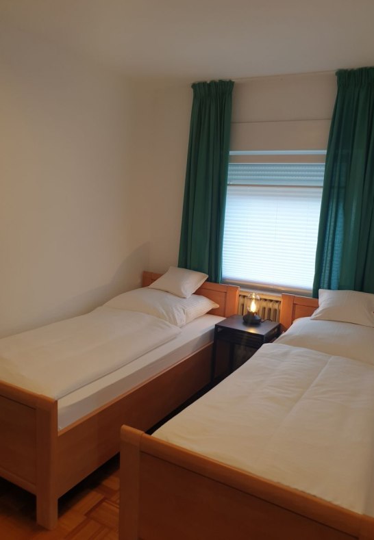 RG 2 Schlafzimmer 2 RG 2 Schlafzimmer 2