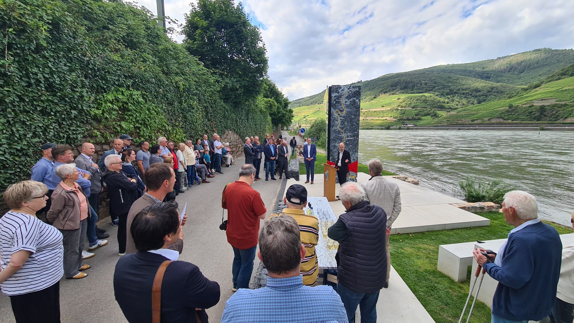 Einweihung R(h)ein-Blick in Trechtingshausen | © ZV Welterbe Oberes Mittelrheintal Einweihung R(h)ein-Blick in Trechtingshausen | © ZV Welterbe Oberes Mittelrheintal