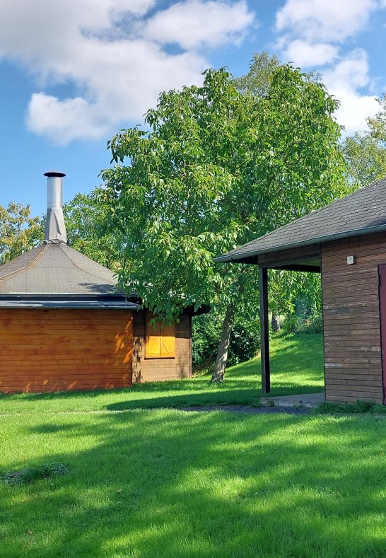 Grillhütte Toiletten | © Tourist-Info Erlebnis Rheinbogen Grillhütte Toiletten | © Tourist-Info Erlebnis Rheinbogen