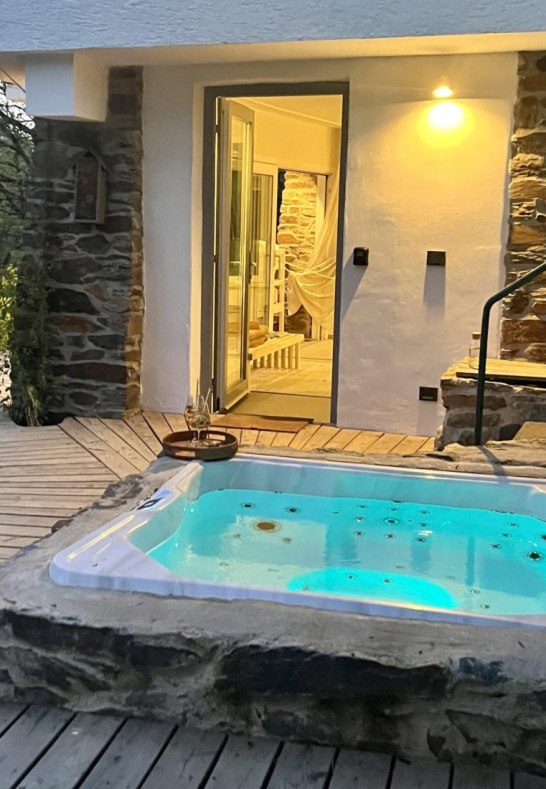 Chalet Bornich - Whirlpool | © Marius Bräunlich Chalet Bornich - Whirlpool | © Marius Bräunlich