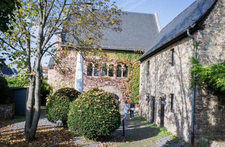 Graues Haus 2 | &copy; Rheingau- Taunus Kultur und Tourismus GmbH/ Saski