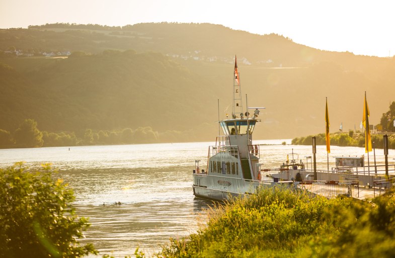 F&auml;hre Lorch-Niederheimbach | &copy; Henry Tornow