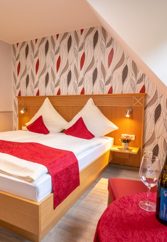 Weingut W Persch - Sennerhof - Oberwesel, Mittel10 | &copy; Weingut W. Persch