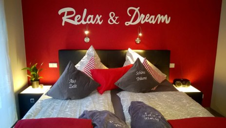 Relax & Dream Boxspringbett | &copy; Petra Erbar