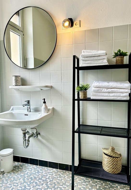 Badezimmer | &copy; &copy; 2025 LaBed