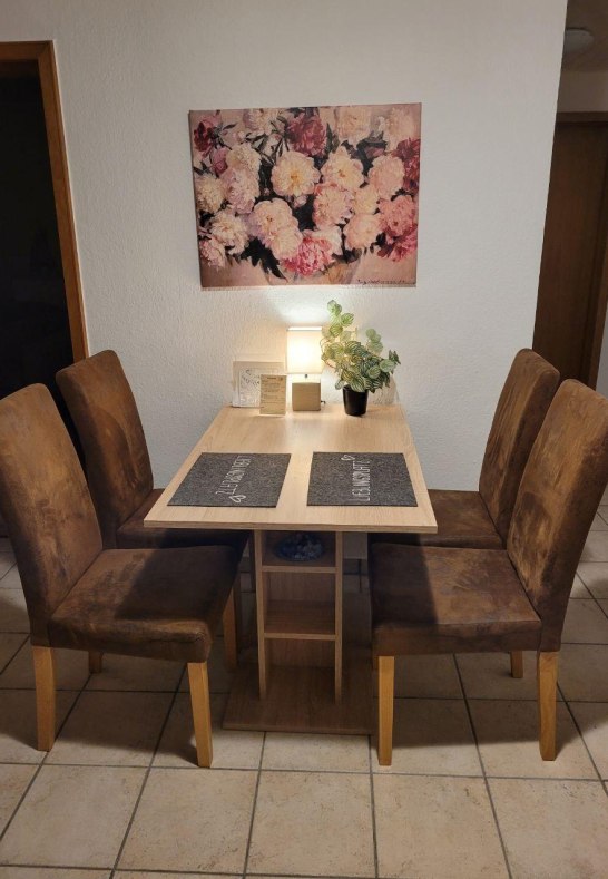 Esszimmer2 | &copy; Fam. B&uuml;hler