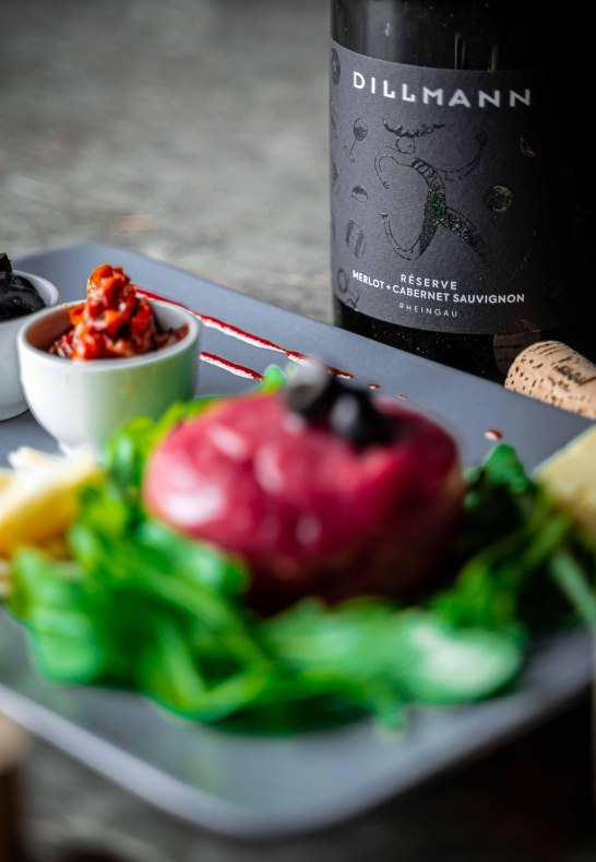 weingut_dillmann_strau├ƒe 2 | © Tim Krämer weingut_dillmann_strau├ƒe 2 | © Tim Krämer