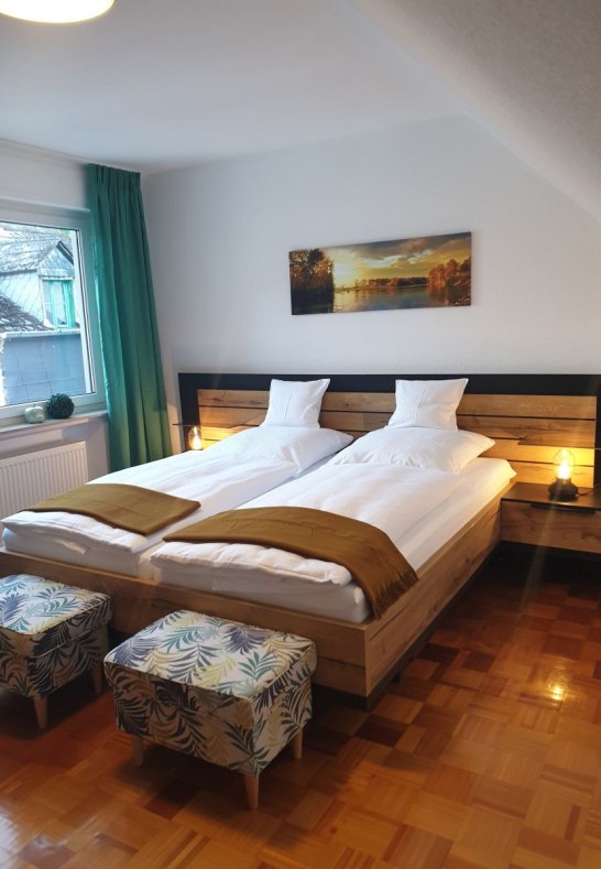 RG 2 Schlafzimmer 1 RG 2 Schlafzimmer 1