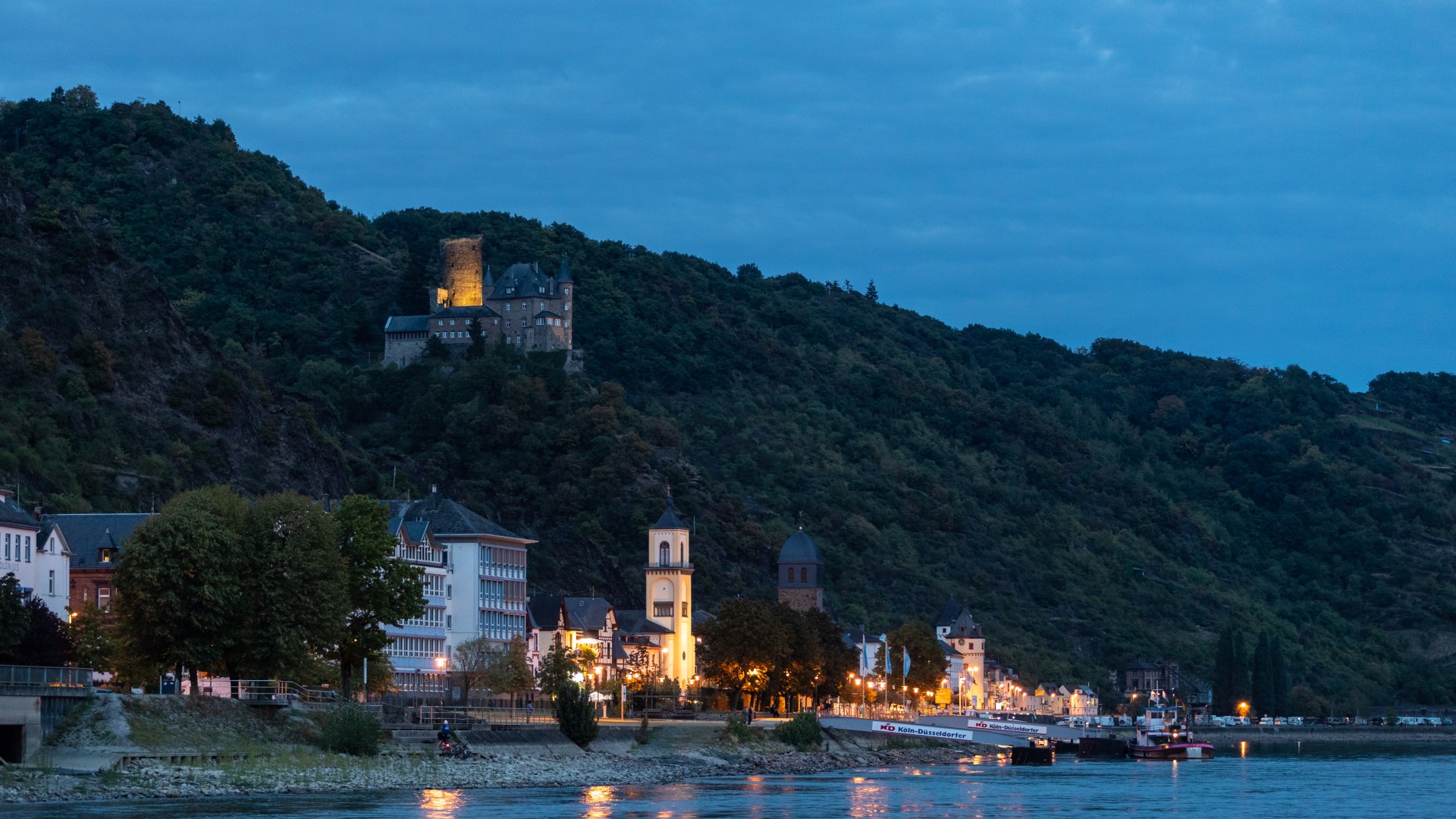 St. Goarshausen bei Nacht | &copy; Dominik Ketz