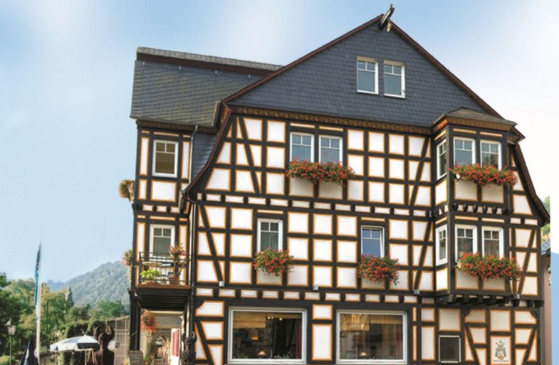 Haus | &copy; Rhein-Hotel St&uuml;ber