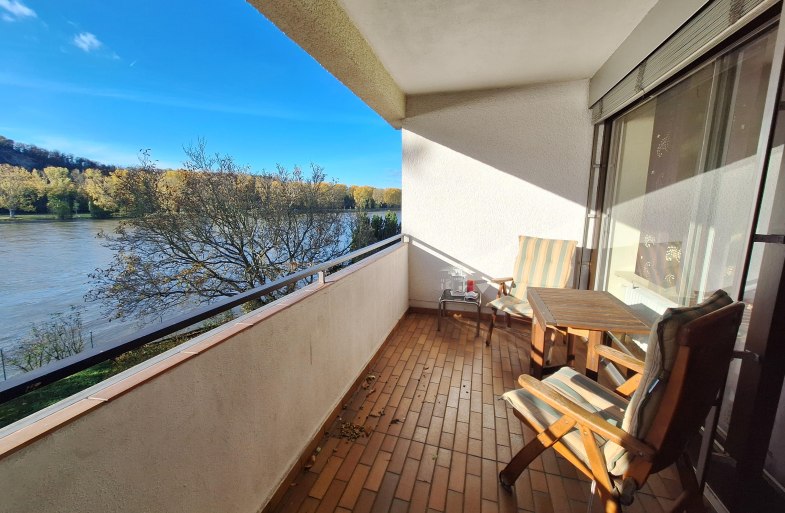 Balkon mit Rheinblick | &copy; Koblenz-Touristik GmbH, J. Assenmacher
