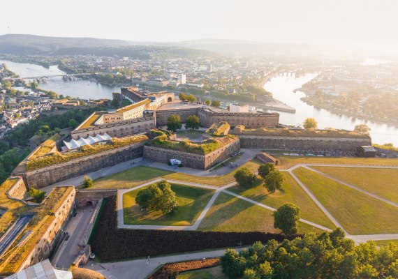 Festung Ehrenbreitstein mit Blick auf Koblenz | © GDKE, Johannes Bruchhof Festung Ehrenbreitstein mit Blick auf Koblenz | © GDKE, Johannes Bruchhof