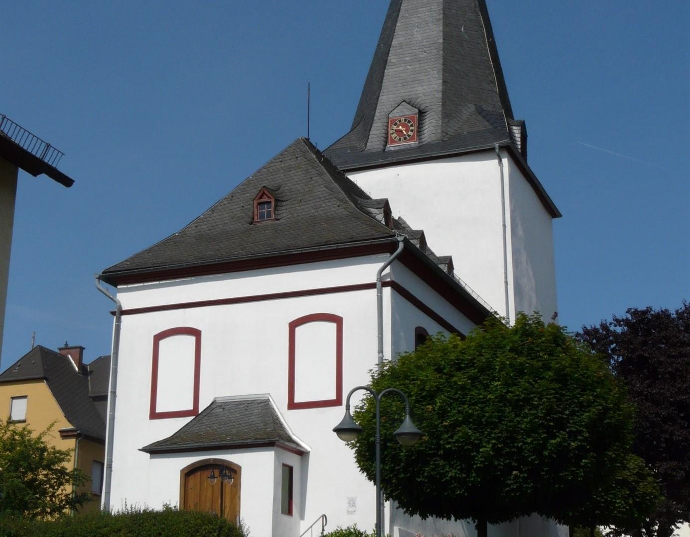 Kirche | © Michael Stutzmann Kirche | © Michael Stutzmann