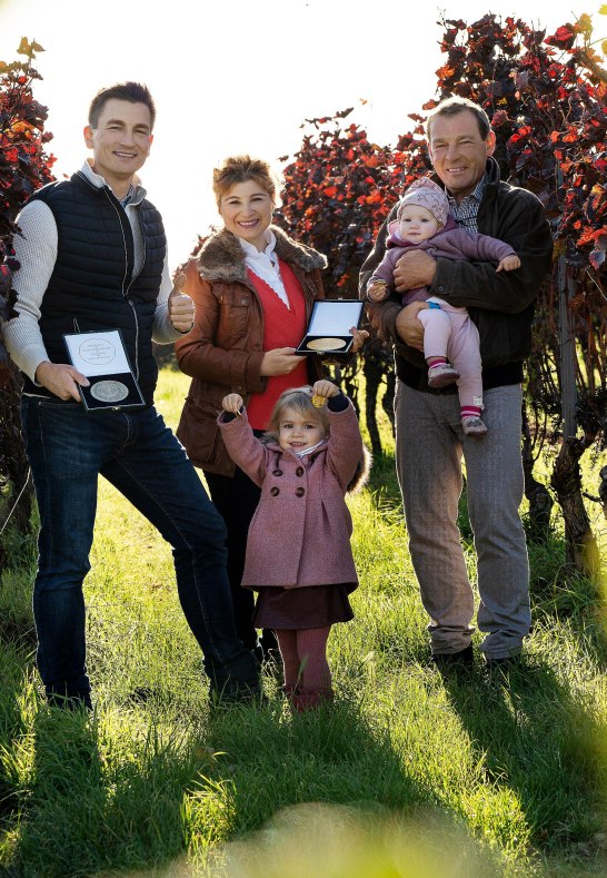 Family Schumacher, OFFENSTEIN ERBEN, Eltville, Rheingau | © Weingut Offenstein Erben