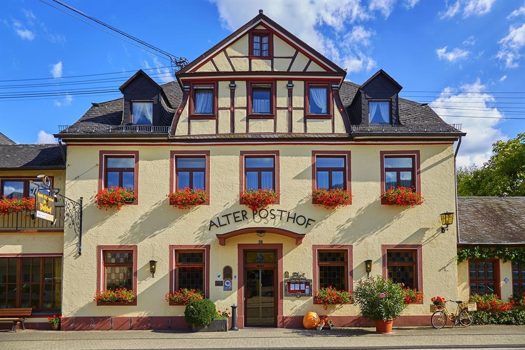 Hausansicht | &copy; Andrea R&uuml;dell